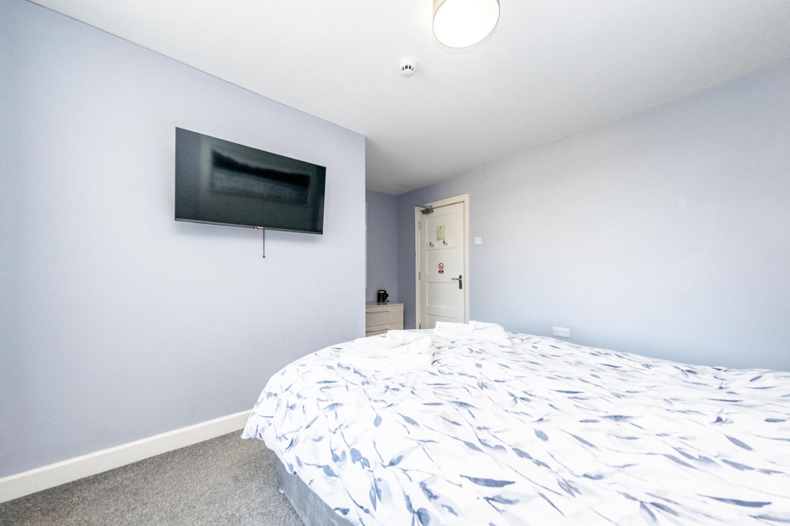 The Halfway House * Leeds (West Yorkshire)